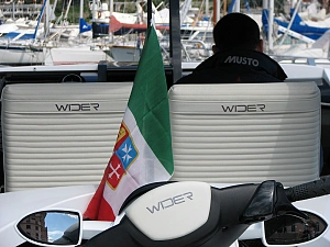 PRESENTAZIONE WIDER 42'