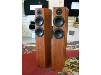 TANNOY TANNOY REVOLUTION R3