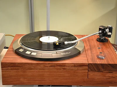 Turntables for sale on Hi-Fi Di Prinzio Page 10