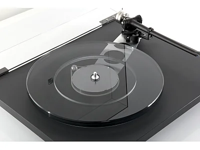 REGA PLANAR 6 REGA PLANAR 6