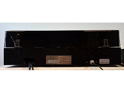 ROKSAN XERXES + XERXES POWER SUPPLY II ROKSAN XERXES + XERXES POWER SUPPLY II