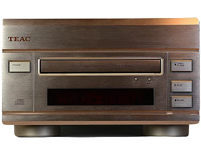 TEAC TEAC P-700