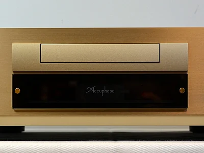 Accuphase ACCUPHASE DP-57