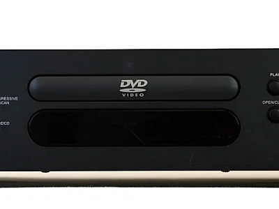 NAD NAD T562