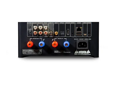 NAD C700 NAD C700