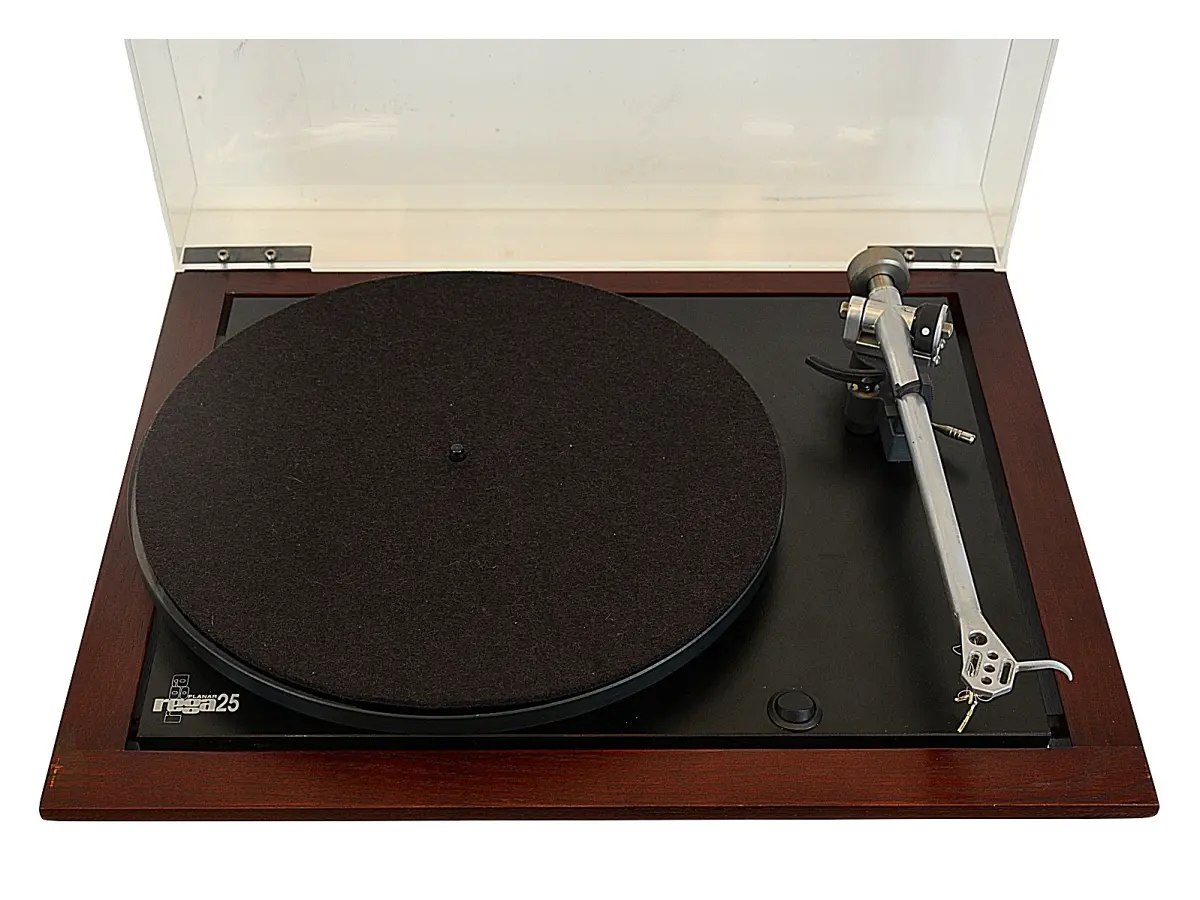 Rega　on　Prinzio　for　planar　Turntables　25　Rega　Di　sale　Hi-Fi