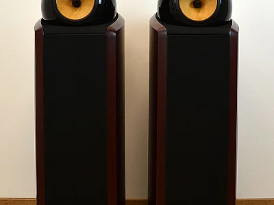 Bowers & Wilkins BOWERS & WILKINS NAUTILUS 802