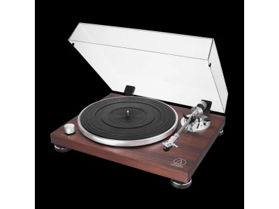 AUDIO TECHNICA AT-LPW50BT (RW) AUDIO TECHNICA AT-LPW50BT (RW)