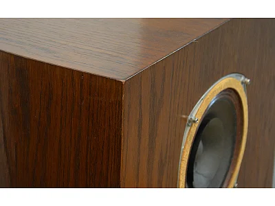 UNIVERSITY SOUND ALHAMBRA III UNIVERSITY SOUND ALHAMBRA III
