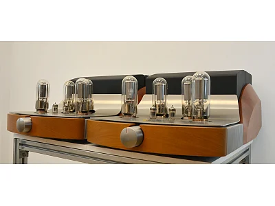 UNISON RESEARCH REFERENCE MONOBLOCKS UNISON RESEARCH REFERENCE MONOBLOCKS