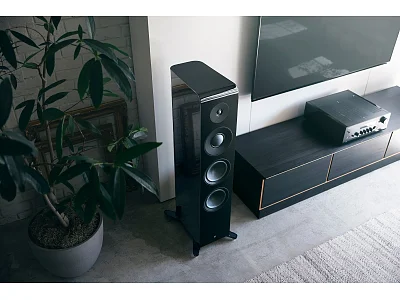 YAMAHA NS-2000A