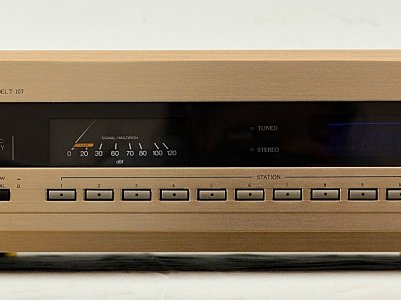 Accuphase ACCUPHASE T-107