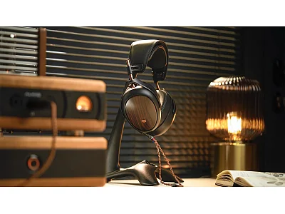 MEZE AUDIO LIRIC 2 MEZE AUDIO LIRIC 2