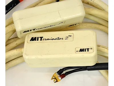 MIT TERMINATOR 2 BI-WIRE 5 MT X 2 MIT TERMINATOR 2 BI-WIRE 5 MT X 2