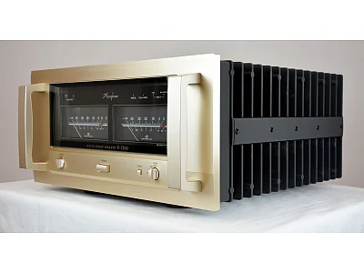 ACCUPHASE P-7300