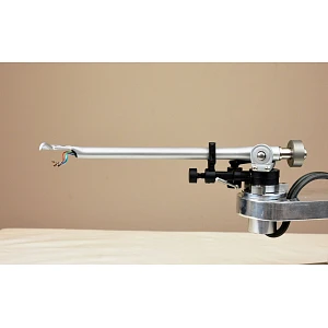 Rega REGA RB 880