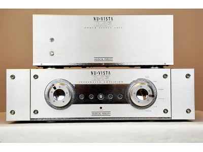 Musical Fidelity MUSICAL FIDELITY NU-VISTA M3 + POWER SUPPLY