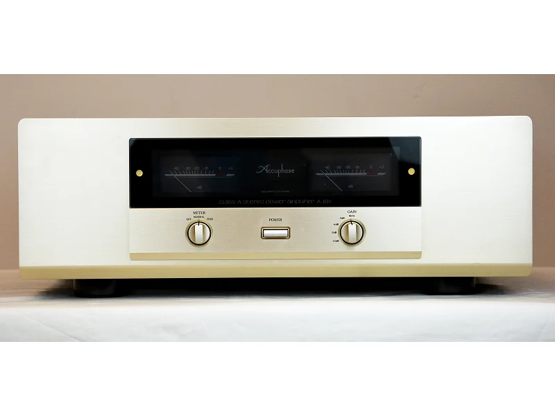 Accuphase ACCUPHASE A-20V