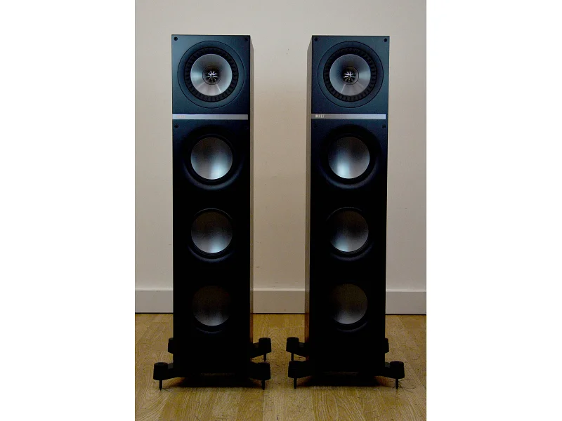 KEF KEF Q700