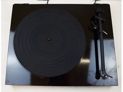 REGA PLANAR 1
