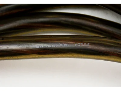 ENSEMBLE CABLE HOTLINE L+R 1.5 MT
