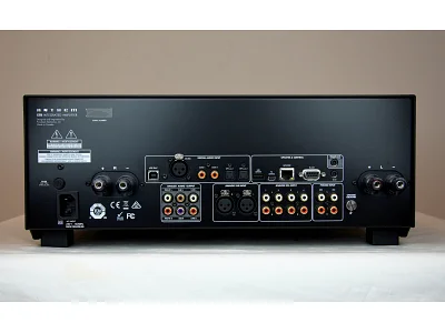 ANTHEM STR INTEGRATED AMPLIFIER