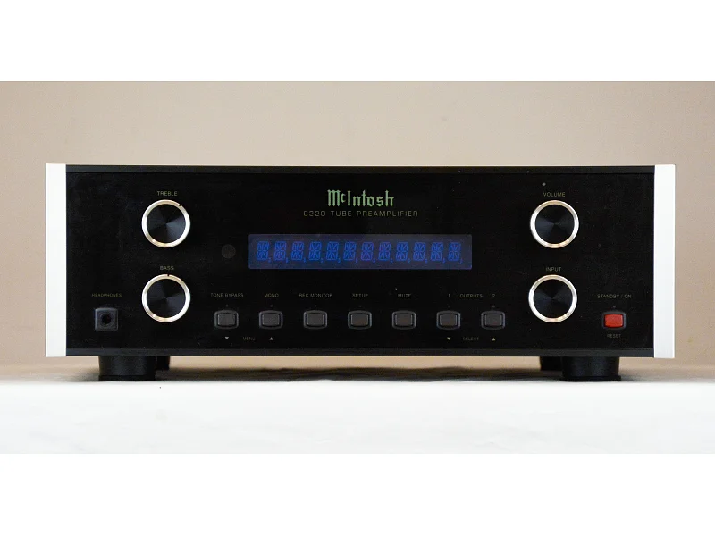 Mcintosh MCINTOSH C220