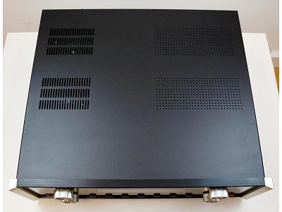 MCINTOSH C220