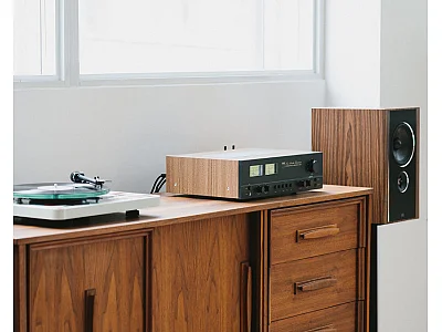 NAD C3050