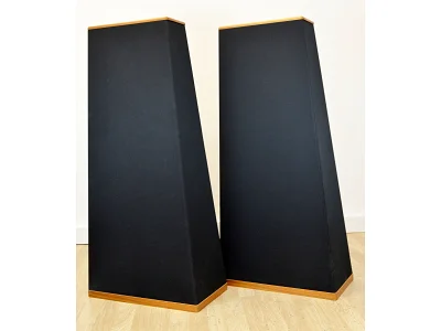 VANDERSTEEN QUATRO VANDERSTEEN QUATRO