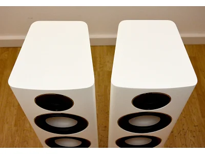 ELAC CARINA FS 247.4 ELAC CARINA FS 247.4