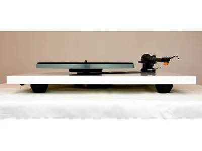 REGA PLANAR 3