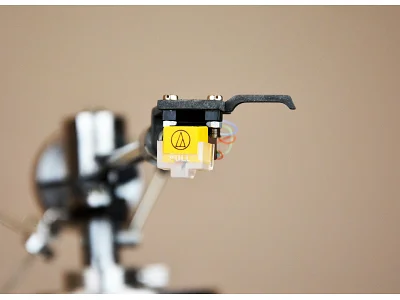 ACOUSTIC SOLID WOOD REFERENCE ACOUSTIC SOLID WOOD REFERENCE