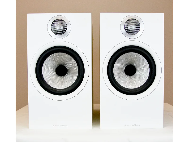 Bowers & Wilkins BOWERS & WILKINS 606 S2