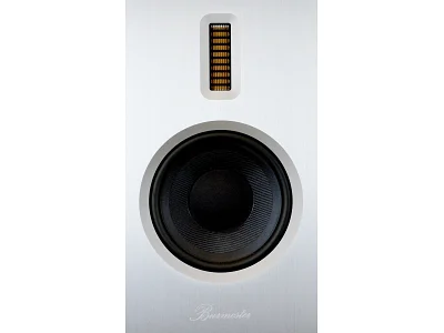 BURMESTER B38