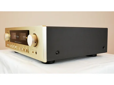 ACCUPHASE E-213 ACCUPHASE E-213