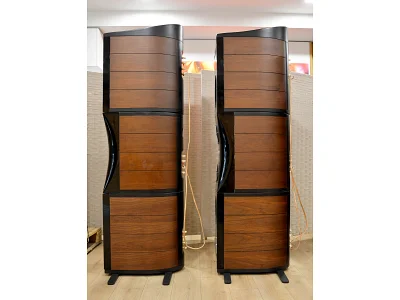 USHER GRAND TOWER USHER GRAND TOWER