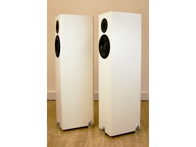 TOTEM FOREST TOTEM FOREST