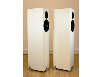 TOTEM FOREST TOTEM FOREST