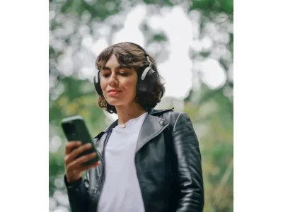 SENNHEISER HDB 630 SENNHEISER HDB 630