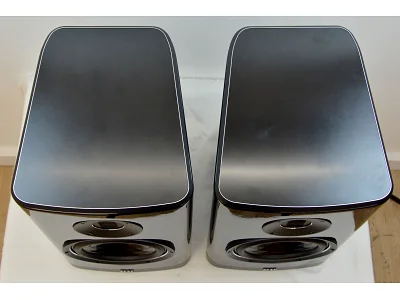 ELAC VELA BS404.2 ELAC VELA BS404.2