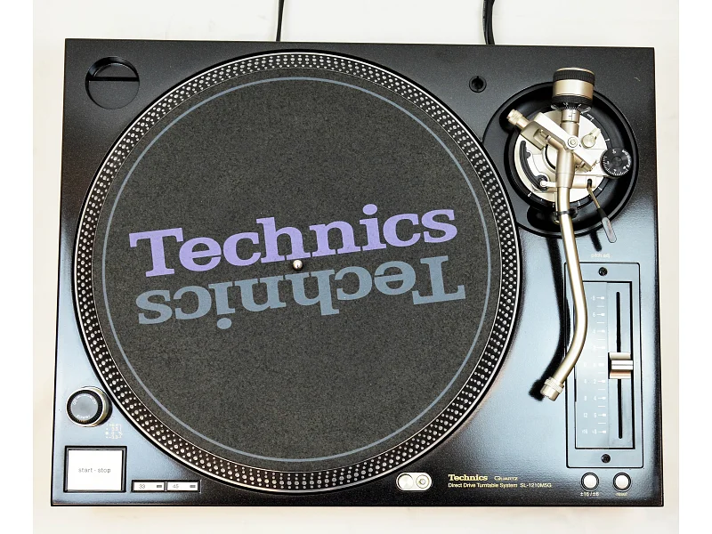 TECHNICS TECHNICS SL-1210 M5G