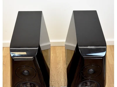 KHARMA ELEGANCE DOUBLE SEVEN SIGNATURE