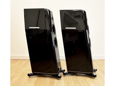 KHARMA ELEGANCE DOUBLE SEVEN SIGNATURE