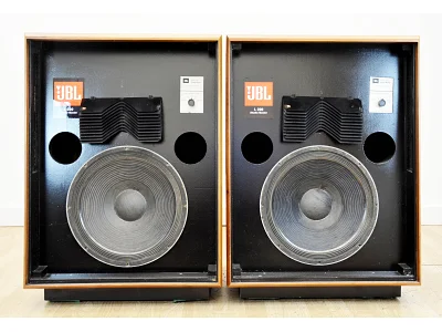 JBL JBL L200