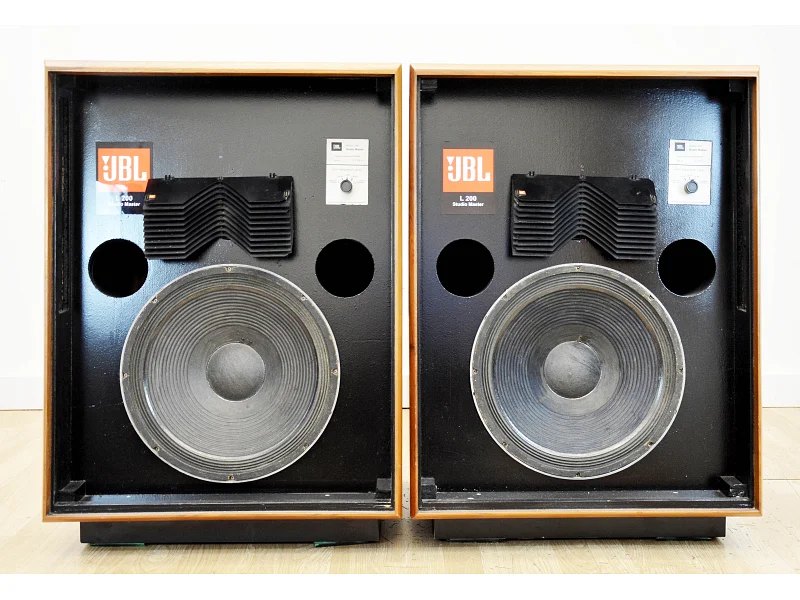 JBL JBL L200