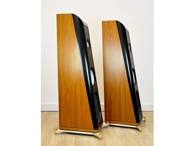 THIEL CS 2.4 THIEL CS 2.4