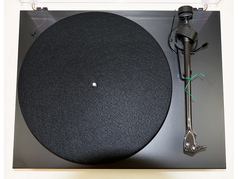 PROJECT PRO-JECT DEBUT CARBON EVO