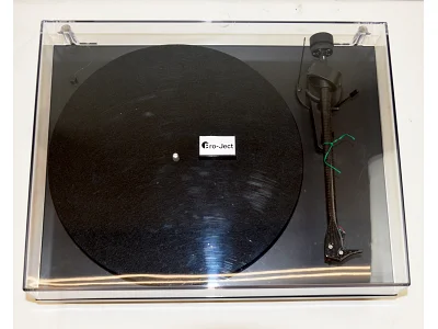 PRO-JECT DEBUT CARBON EVO