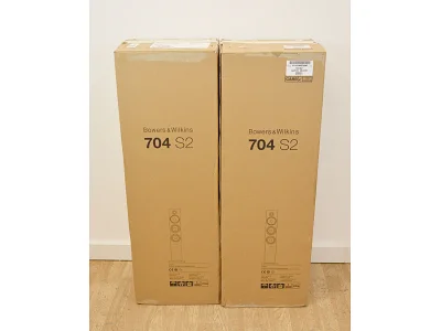 BOWERS & WILKINS 704 S2 BOWERS & WILKINS 704 S2